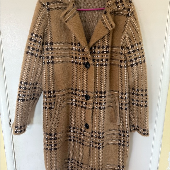 Tahari Jackets & Blazers - Tahari Eyelash Plaid Sweater Coat Women’s Medium